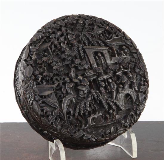 A Chinese export tortoiseshell circular snuff box, 19th century, 9.7cm, restorations